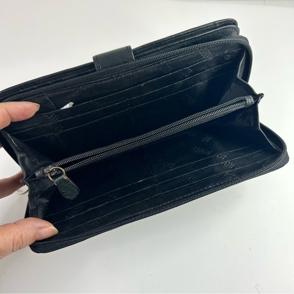 Roots Black Faux Leather Wallet - Picture 5 of 16